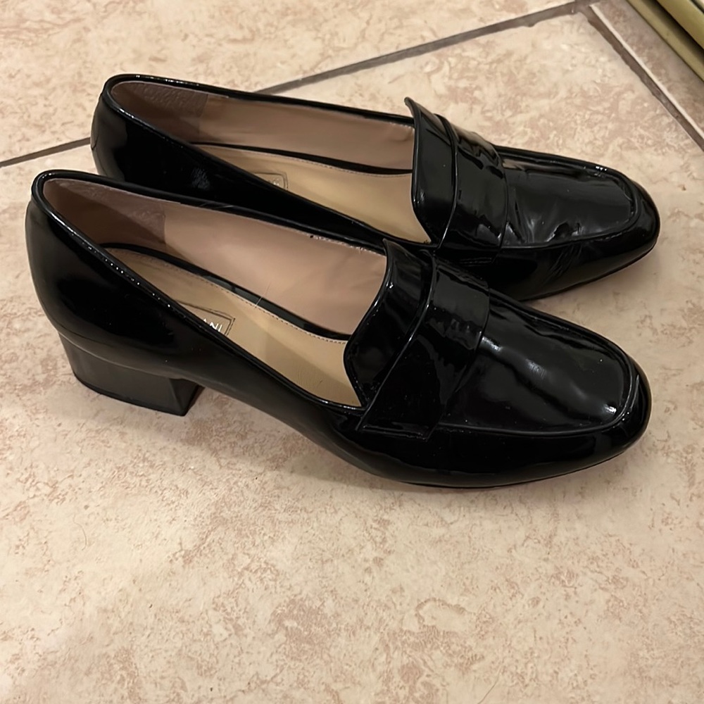 Patent flats